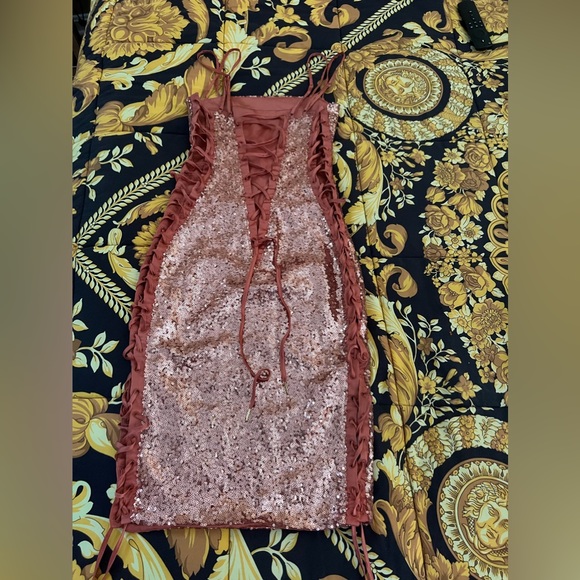 House of CB sequin dress - Picture 5 of 6